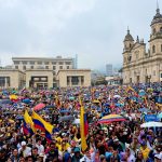 Así fue la multitudinaria Marcha a Favor de Álvaro Uribe.