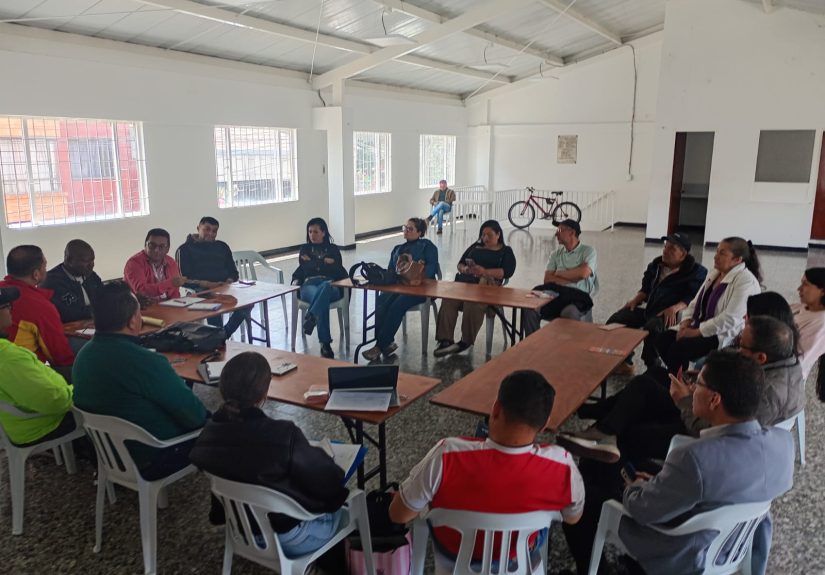 EMPRESARIOS DEL TRANSPORTE EN FONTIBÓN